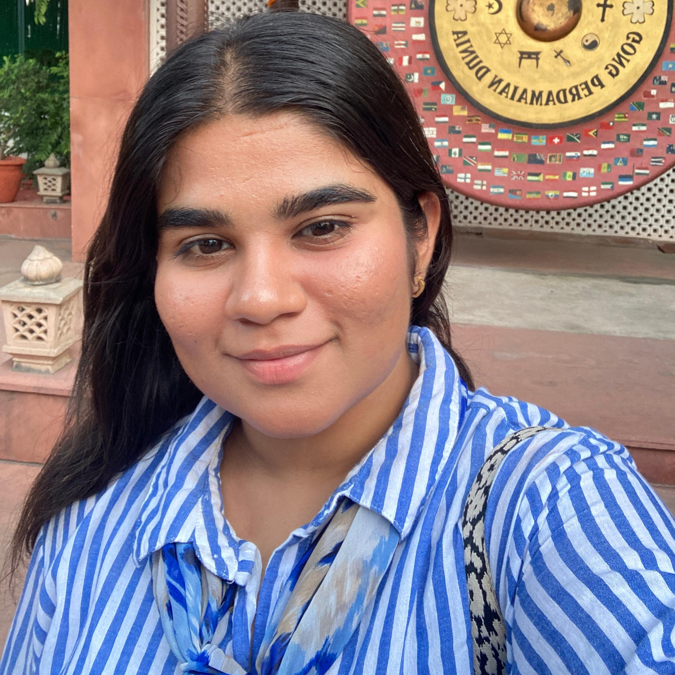 Tanishka headshot